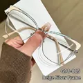 Cat-eye brilmontuur G98-015 in beige en zilver metaal voor een modieuze uitstraling - Beige Zilver Frame