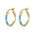 Dettaglio orecchini a cerchio in smalto blu con zirconi lucidi e marchio S925 - Smalto Blu Base Dorata (Forma di Bambù) / Oro Blu