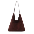 Borsa tote hobo in pelle scamosciata marrone scuro con ampia tracolla in pelle per donna - Marrone