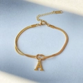 Bracelet doré en acier inoxydable avec chaîne serpent, nœud, pendentif initiale A et poinçon K18 - Or-A