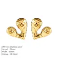 Boucles d'oreilles cœur en acier inoxydable doré à l'or 18 carats au fini martelé - Style Martelé Irrégulier (TE19516)