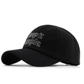 Klassieke zwarte katoenen baseballpet met keep it simple borduursel en gebogen klep - Verstelbaar / Helemaal Zwart