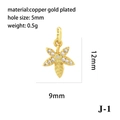 Détail d'un pendentif étoile plaqué or 18K avec zircons blancs pour bijoux DIY - Feuille d'Érable Dorée J (J-1)