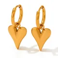 Orecchini a cuore in acciaio inossidabile dorato con design a cerchio minimalista - Orecchini a Cerchio con Pendente a Cuore (KDE481)