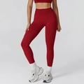 Leggings de yoga sin costuras de cintura alta en color burdeos con efecto push-up - M / Rojo Cereza