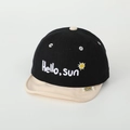 Détail de la broderie Hello Sun et motif soleil sur la casquette pour bébé - 50cm (1-3 Ans) / Noir