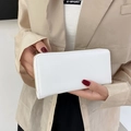 Minimalistische weiße lange Geldbörse mit goldenem Reißverschluss, modern und schick - Weiß