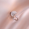 Verstellbarer silberner Drehring mit Mond und Stern Design und weißen Zirkonia - Drehbarer Stern Mond Blumen Ring (J0267)