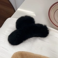 Elegante molletta per capelli in peluche nero con grande design soffice in ecopelliccia a C - Nero