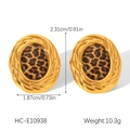 Dettaglio orecchini ovali in oro 18k con inserto leopardato e misure del prodotto - Orecchini Leopardati con Cornice Ovale (HC-E10938)