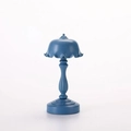 Mini lampada LED retrò blu Morandi con paralume a conchiglia e stelo strutturato - Blu Grigio