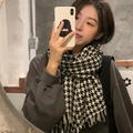 Classic black and white houndstooth scarf with elegant fringe trim for women - Classic Houndstooth / Black and White