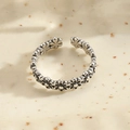 Vintage silver adjustable open ring with intricate floral pattern in an antique finish - Vintage Flower Style (JZ0122) / Adjustable Open