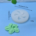 Detailansicht der Blattform-Silikonform mit 10,6 cm Durchmesser und Gewichtsangaben - 5-Blatt Rotierendes Blatt(10)