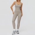 Taupe geborsteld eendelig yoga jumpsuit met vierkante hals en slanke lange broek - S / Kameelbruin