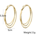Detailansicht der 18K vergoldeten Schicht-Ohrringe mit 5,3cm x 5cm Maßen und 11g Gewicht - Gold-Groß(5.3cm)