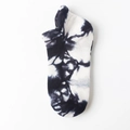 Short cotton ankle sock featuring black and white tie-dye pattern for street style fashion - One Size / Black