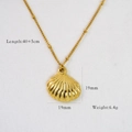 Dettaglio della collana a conchiglia in oro 14k con misure 19mm e catena lunga 40+5cm - Collana con Pendente Conchiglia Oro