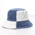 Bob en peluche à carreaux bleu et blanc en fausse fourrure épaisse pour l'hiver - M (56-58cm) / Bleu et Blanc Patchwork