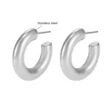 Pendientes de aro gruesos en forma de C de acero inoxidable plateado con medidas - M / Plateado