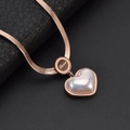 Elegante collana con pendente a cuore in perla bianca e catena snake oro rosa - Oro rosa