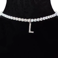 Silberner Choker mit L-Buchstaben und Strasssteinen auf schwarzem Samt-Display - Buchstabe I [Silber]