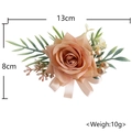 Eleganter Ansteckstrauß aus champagnerfarbener Seidenrose mit grünen Blättern - Schmutziges Orange - Handgelenk Corsage