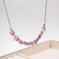 Collana minimalista in acciaio al titanio con pietre di ametista viola per donne eleganti - Stile Cristallo Super Sette