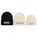 Set di tre berretti in maglia coordinati per famiglia con ricamo PAPA, MAMA e MINI - Set Famiglia PAPA Nero + MAMA Bianco + MINI Bianco / Nero/Bianco