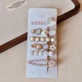 Détail d'un ensemble de 6 barrettes avec strass et perles sur carte de support - #5#5234 Ensemble 6 Pièces Cœur Crème