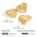 Polished stainless steel heart locket pendant with dimensions and weight specs - PJ91122/Gold/Relief Pattern/28mm