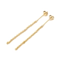 Detailansicht der 18K vergoldeten langen Ketten-Ohrringe mit minimalistischem Metalldesign - Gold Minimalistischer Langer Kettenquasten-Stil (KLJ535-Z)