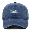 Gorra de béisbol de mezclilla lavada azul marino con bordado Daddy blanco frontal - Talla única / Azul Marino
