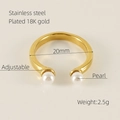 Anillo ajustable de acero inoxidable chapado en oro 18K con perlas blancas - Talla única / Dorado