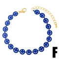 Detail der blauen Emaille-Smiley-Glieder mit goldenem Karabinerverschluss und Kettchen - Dunkelblau