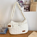 Sac bandoulière matelassé blanc crème avec sa petite pochette ronde assortie - Blanc Cassé