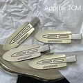 Vista dettagliata di quattro fermagli per capelli Y2K in metallo argento opaco da 7 cm - 7CM Clip a Becco d'Anatra Senza Traccia M3-074 Singola