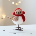 Decorazione uccellino in peluche marrone e bianco con sciarpa rossa e paraorecchie, 11cm - Stile Paraorecchie Rossi Sciarpa (Stile C)
