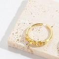 Adjustable gold plated cross ring with wavy band and four sparkling crystals - Wavy Four Diamond / Gold