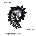 Broche retro de aleación dorada con gema gris de lágrima y pedrería medida 7,0x5,3 cm - Negro