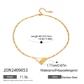 Collier en acier inoxydable doré avec chaîne Figaro et pendentif triangle géométrique - Style Pendentif Géométrique Triangulaire (JDN2409053)