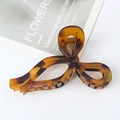 Vintage leopard pattern bow hair claw clip made of resin for thick hair styling - Yellow Leopard