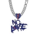 Détail du pendentif cœur NO LOVE avec strass bleus et rouges sur chaîne cubaine argent - Pendentif Argent + Chaîne Cubaine 50CM / 13mm