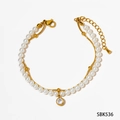 Double-layered gold chain bracelet with white pearls and a zircon pendant for women - Double Layer Pearl Zircon Pendant Bracelet (B536) / Gold