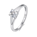 Exquisiter S925 Sterlingsilber Ring mit 0,5 Karat Moissanit in klassischer Vier-Krallen-Fassung - US 5 / Moissanit (D Farbe)