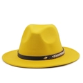 Cappello Fedora giallo in lana con fascia etnica intrecciata marrone e borchia dorata - M(56-58cm) / Giallo