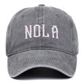 Casquette vintage gris foncé avec broderie NOLA rose et design classique à 6 panneaux - Réglable / Gris