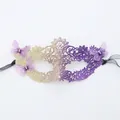 Maschera per travestimento in pizzo sfumato viola e oro con strass e farfalle scintillanti - Farfalla Sei Petali Sfumata con Strass - Oro Viola