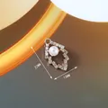 Pendente foglia dorata con strass e perla, 22mm x 13mm per decorazione scarpe fai-da-te - Stile Foglia (174)
