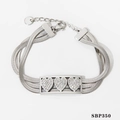 Bracelet multi-rangs en maille serpent argentée avec breloques cœurs sertis de strass - Bracelet Cœur (B350) / Argenté
